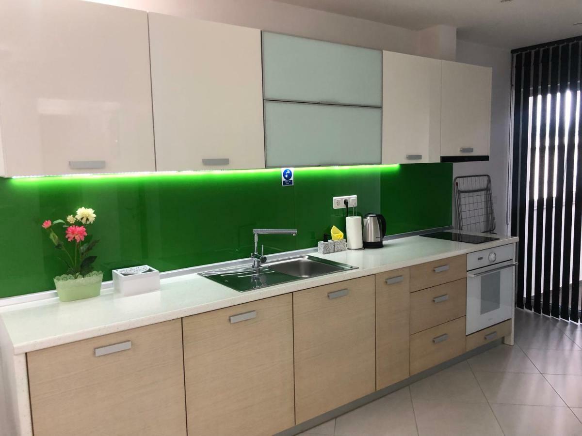 טוזלה Apartment Ajla מראה חיצוני תמונה